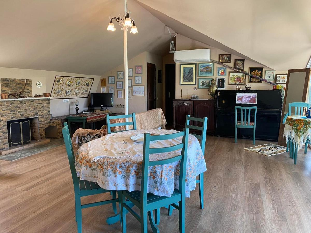 Nino'S Veranda Apartment Telavi Kültér fotó